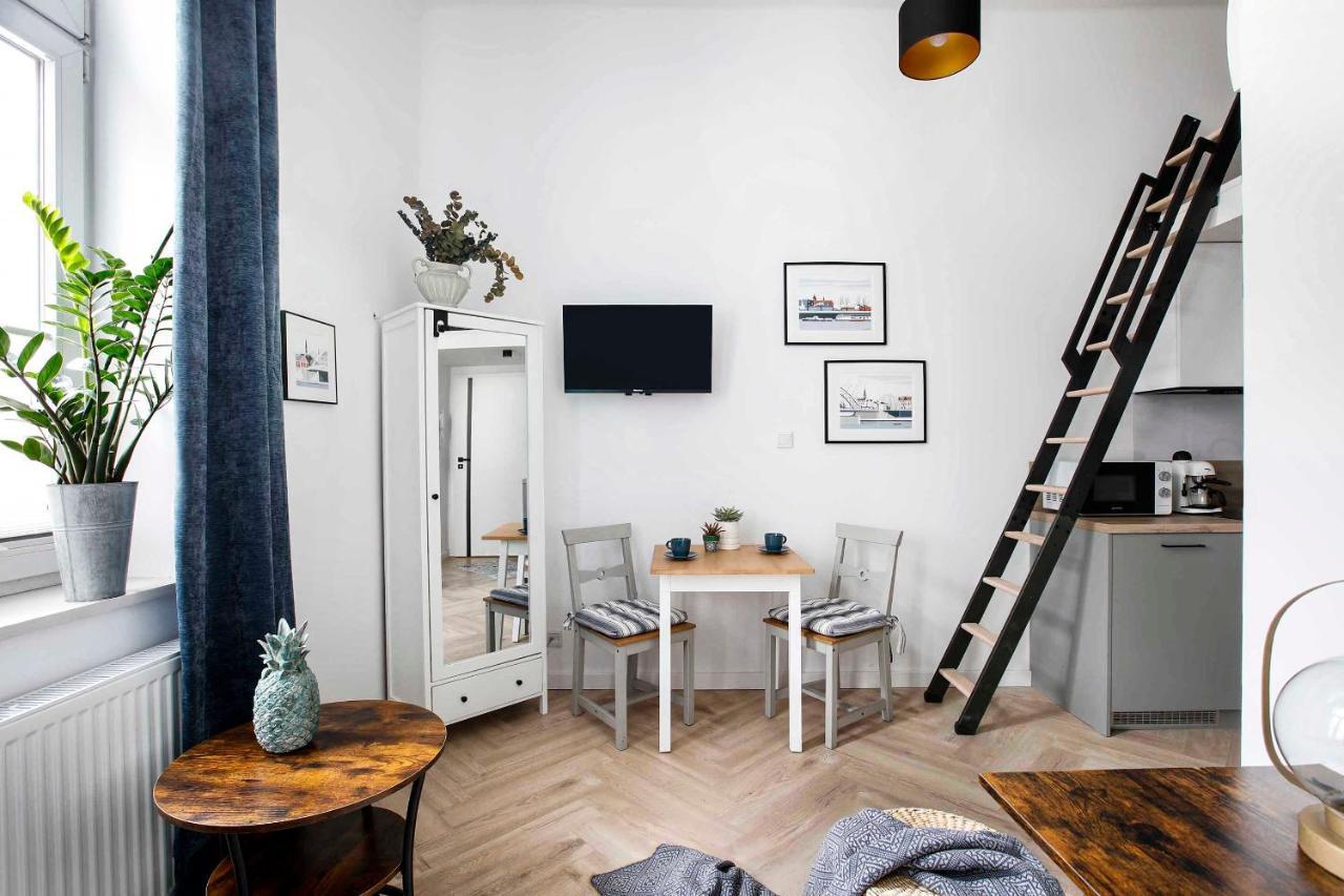 Charming Studio With Kitchen - Old Town, Main Station Cracóvia Exterior foto
