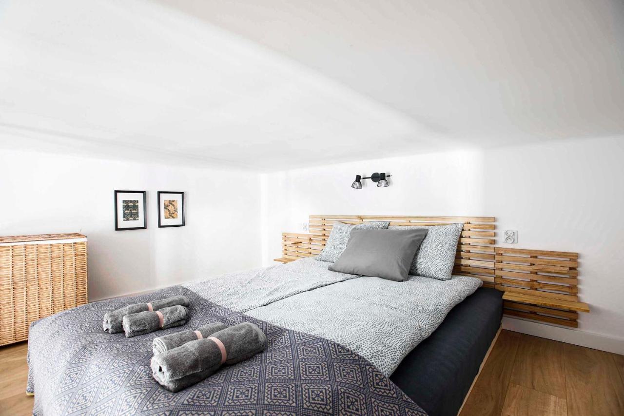 Charming Studio With Kitchen - Old Town, Main Station Cracóvia Exterior foto