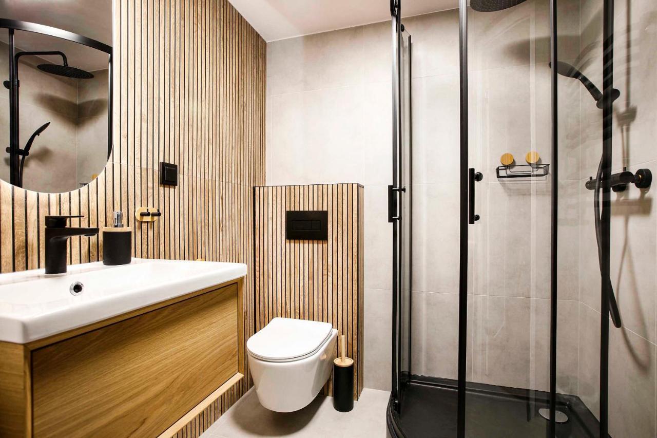 Charming Studio With Kitchen - Old Town, Main Station Cracóvia Exterior foto