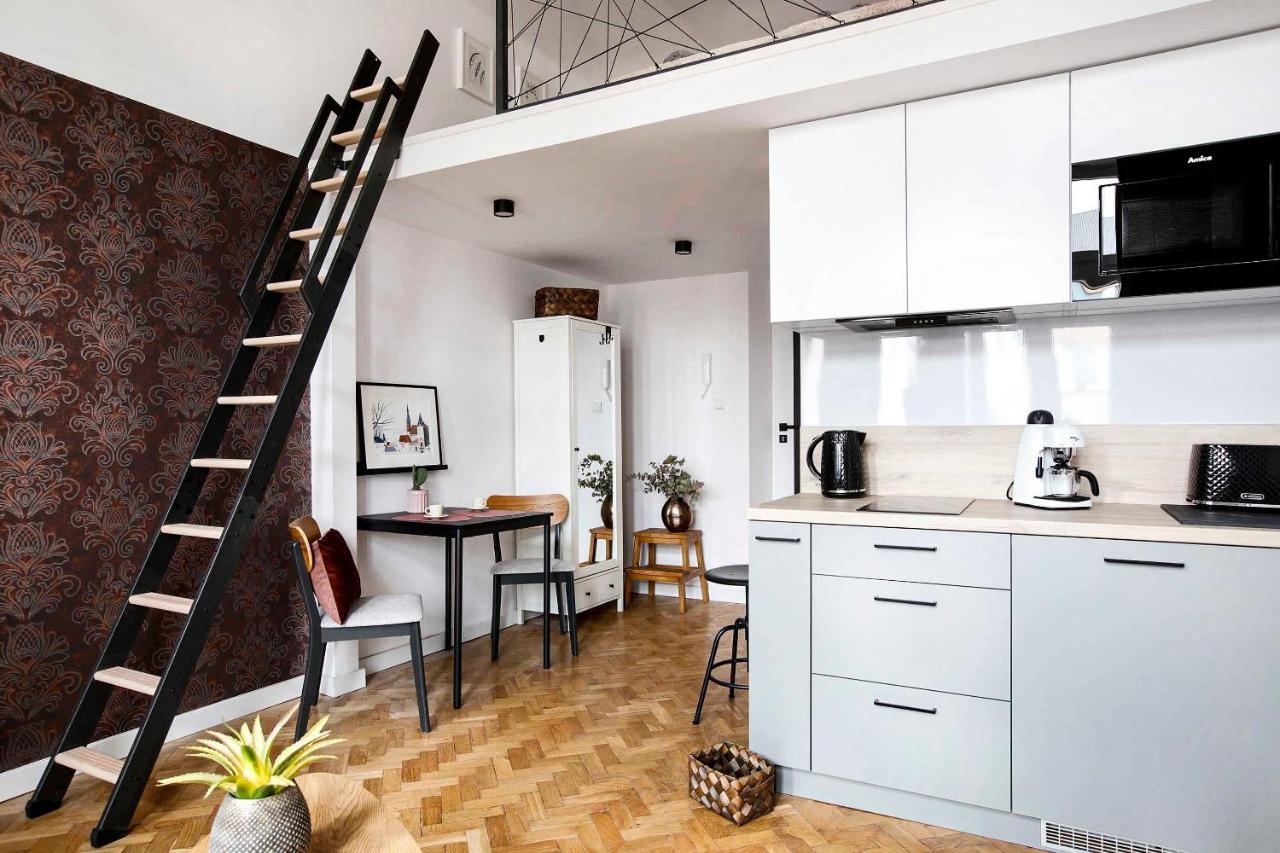 Charming Studio With Kitchen - Old Town, Main Station Cracóvia Exterior foto